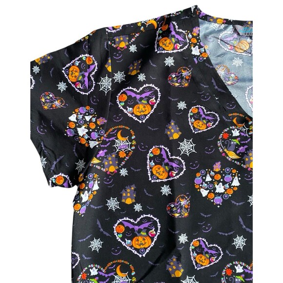 Serene Uniforms Halloween Scrub Top XL Black Ghost Cat Pumpkin Print NWT - Picture 3 of 6